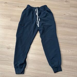 Figs Women’s Dark Harbor Scrub Pants - Small Petite